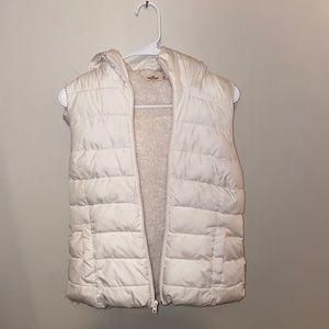 Cream Puffy Vest